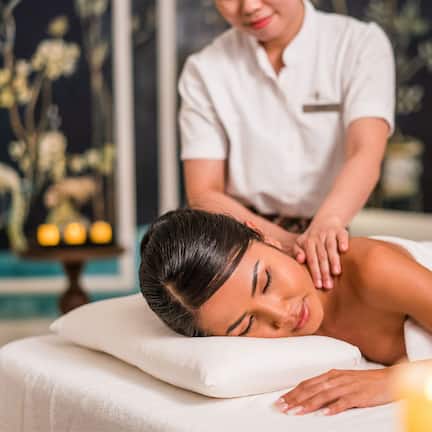 Couples treatment rooms, sauna, steam room, aromatherapy, body wraps