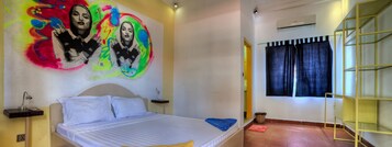 Free WiFi, bed sheets