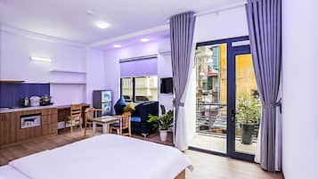 Business Studio, Balcony | Individually furnished, desk, blackout curtains, soundproofing
