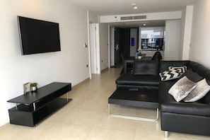 1-Bedroom Apartment | Living area - UPlus Avenue Residence (Pattaya)