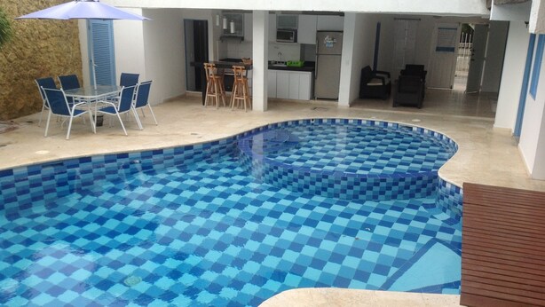 Outdoor pool - Hotel Puerto de Manga (Cartagena)