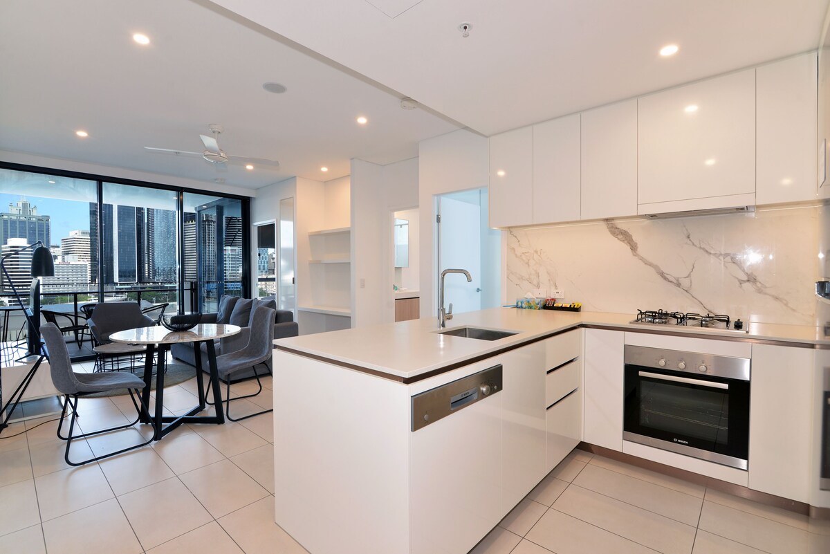 Hope Street Apartments by CLLIX