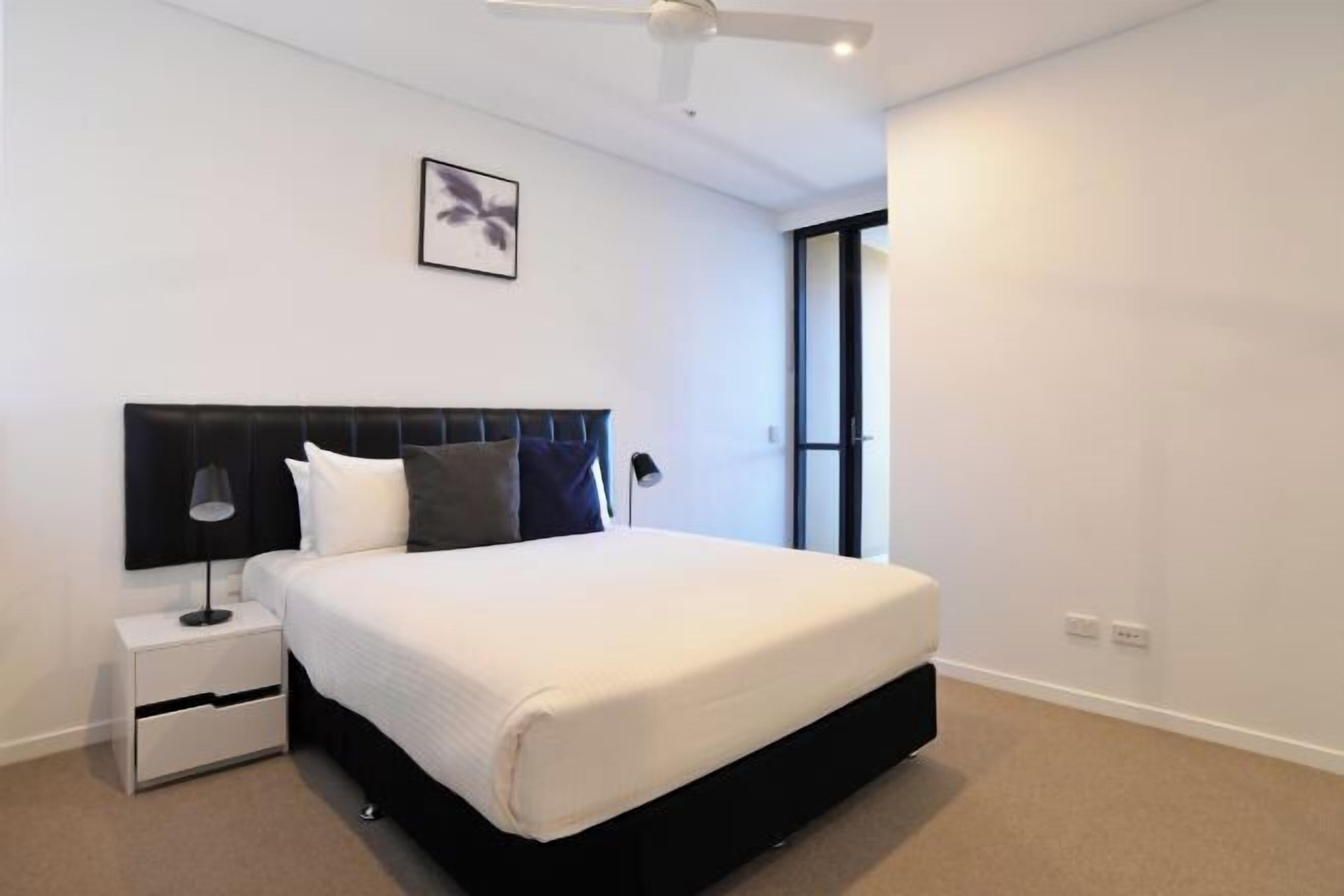 隔音、熨斗/熨衣板、免费 WiFi、床单