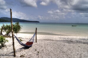 View from property - GreenBlue Beach Bungalow Resort (Koh Rong Sanloem)