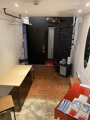 Sistema de insonorización, wifi gratis y ropa de cama