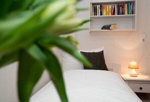 2 habitaciones, cuna de viaje, wifi y ropa de cama 