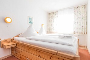 1 slaapkamer, reisbedje, wifi, beddengoed