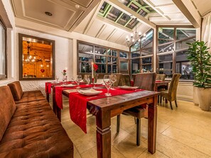 Daily buffet breakfast for a fee - Allgäu Vital Golf & Wellness (Oberstaufen)