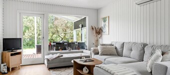 Amazing home in Rødby with WiFi