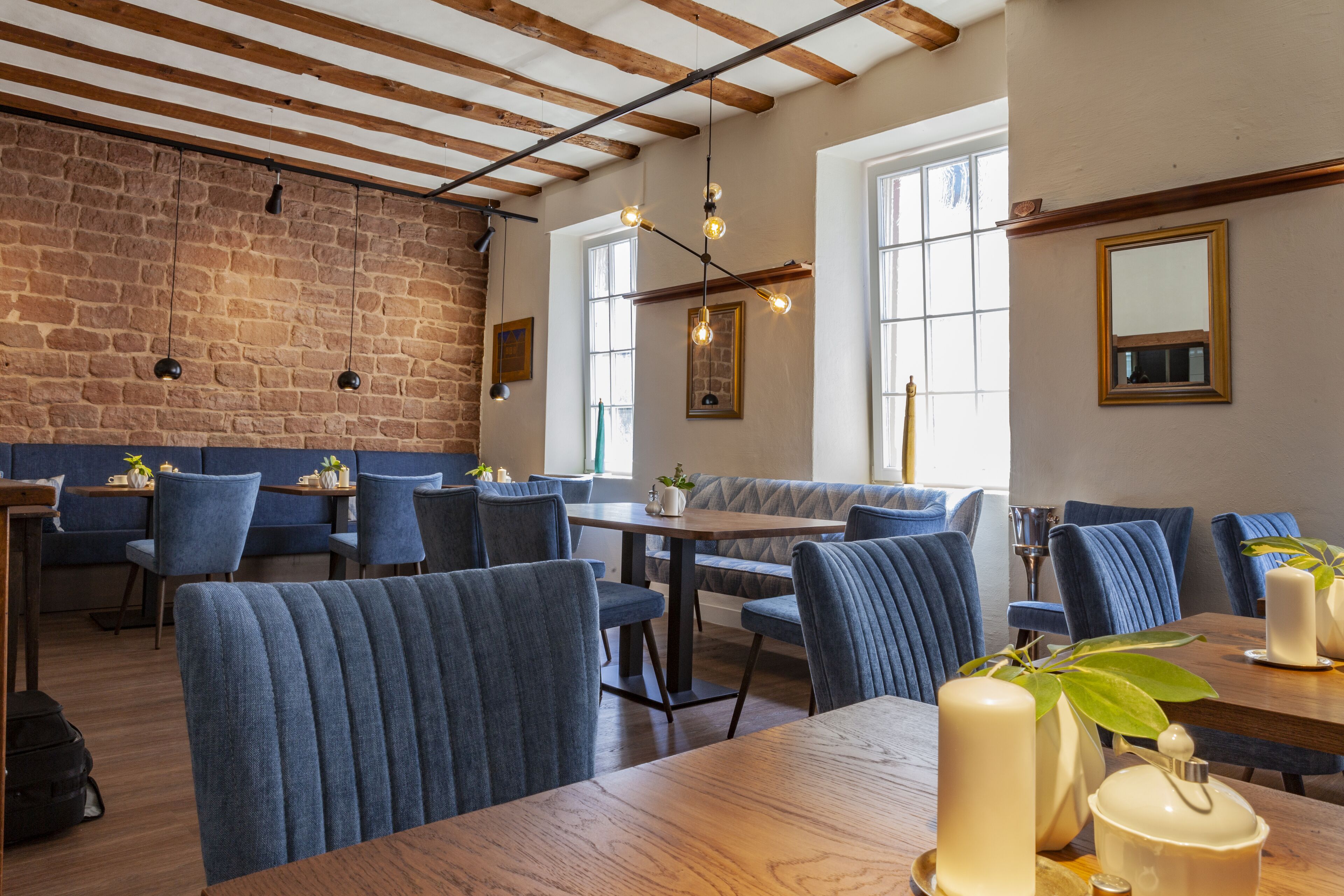 Päivittäinen buffetaamiainen (15 EUR per henkilö)