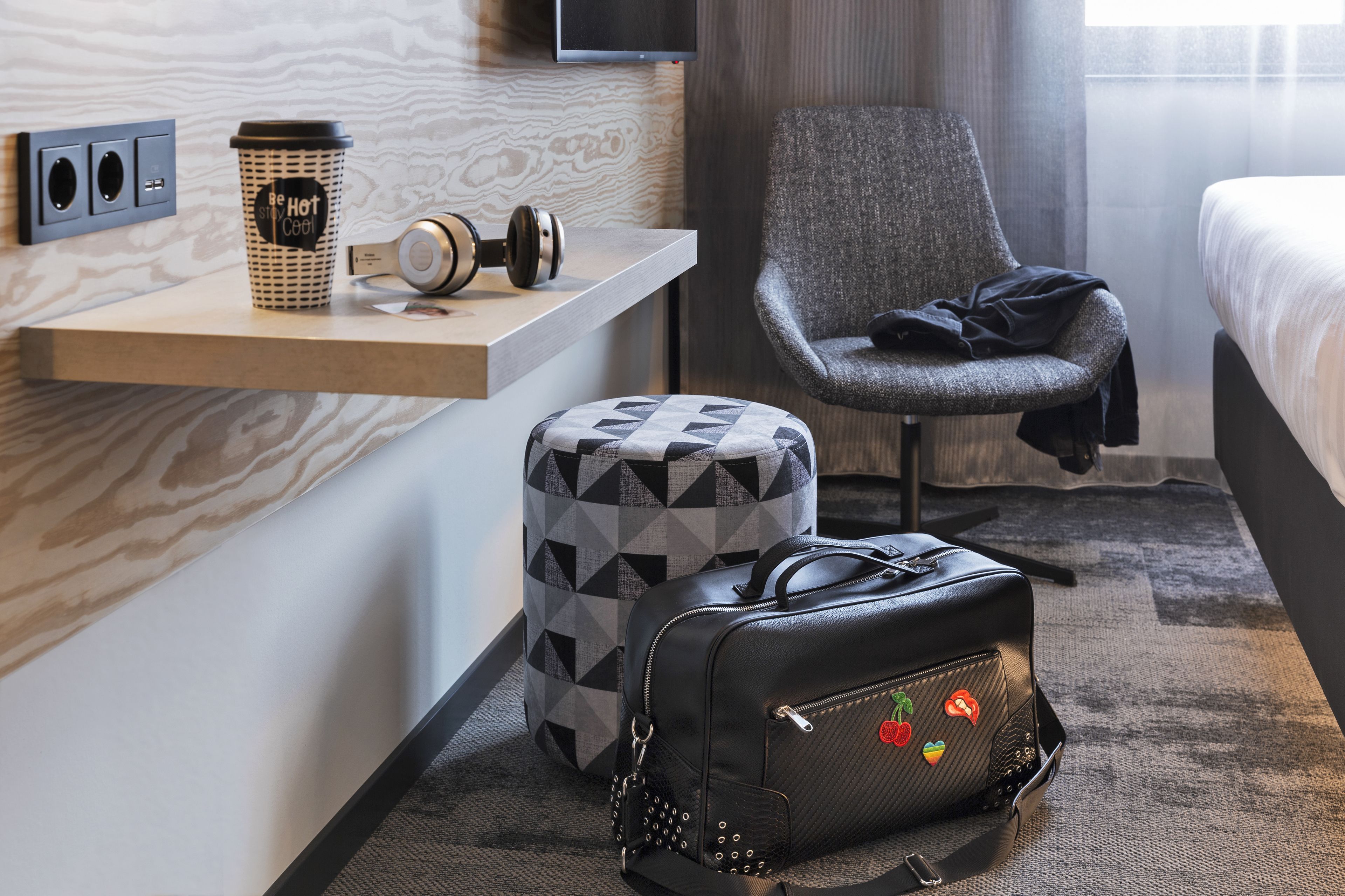 1 bedroom, soundproofing, free wifi, bed sheets