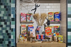 每日供應吃到飽早餐 (每人 EUR19)