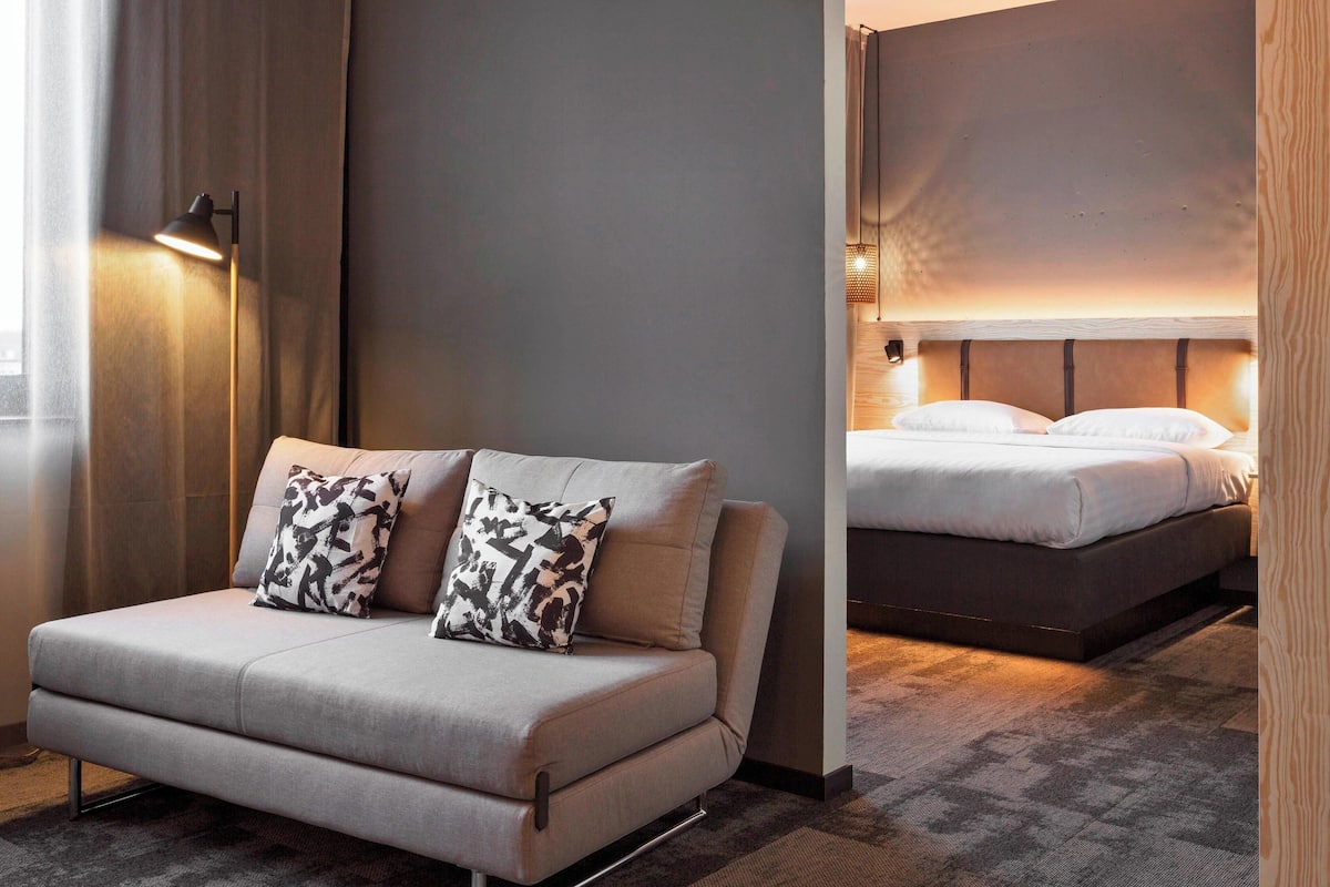 Kamar, 1 Tempat Tidur Queen dengan tempat tidur Sofa | Kedap suara, Wi-Fi gratis, dan seprai linen