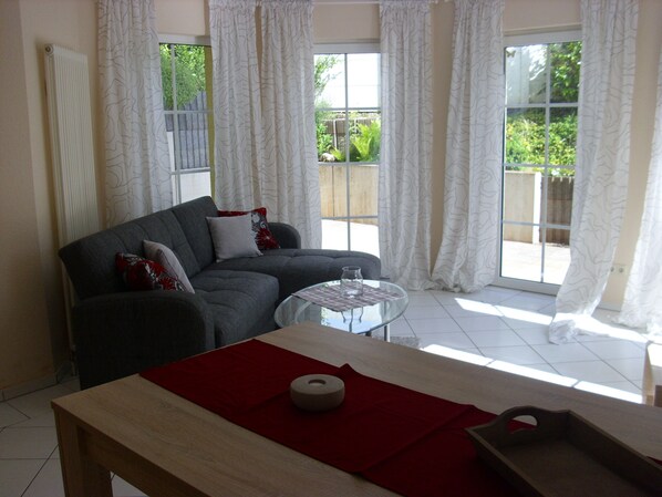 Apartment, 2 Bedrooms | Living room - Haus Mühlenbach (Mechernich)