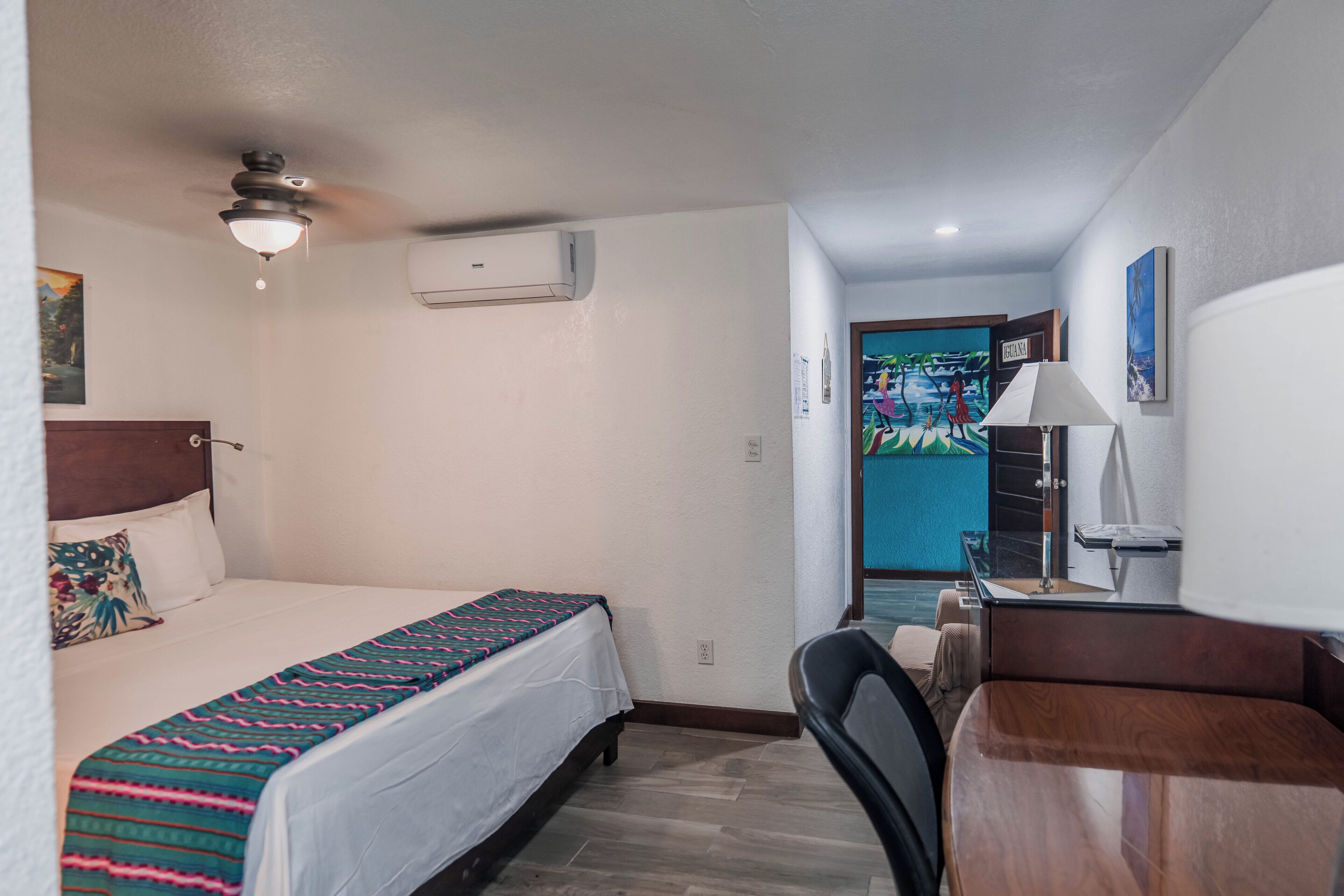 comfort double room, 1 king bed | 1 bedroom, iron/ironing board, free wifi, bed sheets