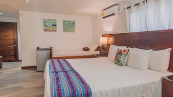 Family Room | Iron/ironing board, free WiFi, bed sheets