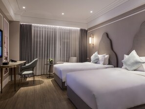 Standard Room, 2 Twin Beds | Premium bedding, minibar, in-room safe, desk - Mercure Shanghai Global Harbour (Shanghai)