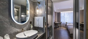 Mercure Shanghai Global Harbour