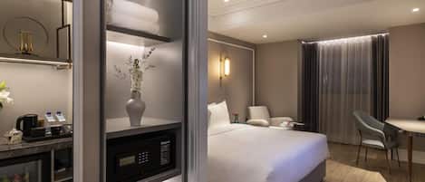 Ropa de cama de alta calidad y minibar