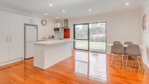 Comfort House, 2 Bedrooms, Garden View | Living area | Flat-screen TV - The Best Retreat Home Away From Home (Auckland)