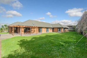 Exterior - The Best Retreat Home Away From Home (Auckland)