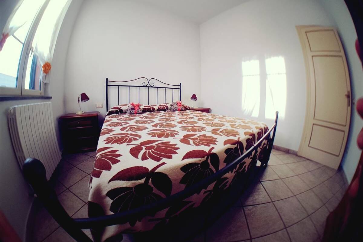 1 bedroom, premium bedding, free WiFi, bed sheets