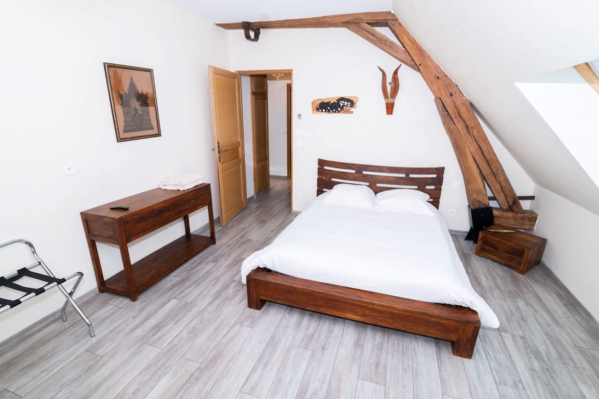 Suite, 2 Bedrooms | Premium bedding, individually decorated, individually furnished