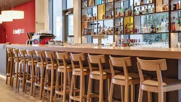 Bar (in der Unterkunft)