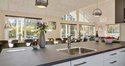 7 bedroom lovely home in Frederiksværk