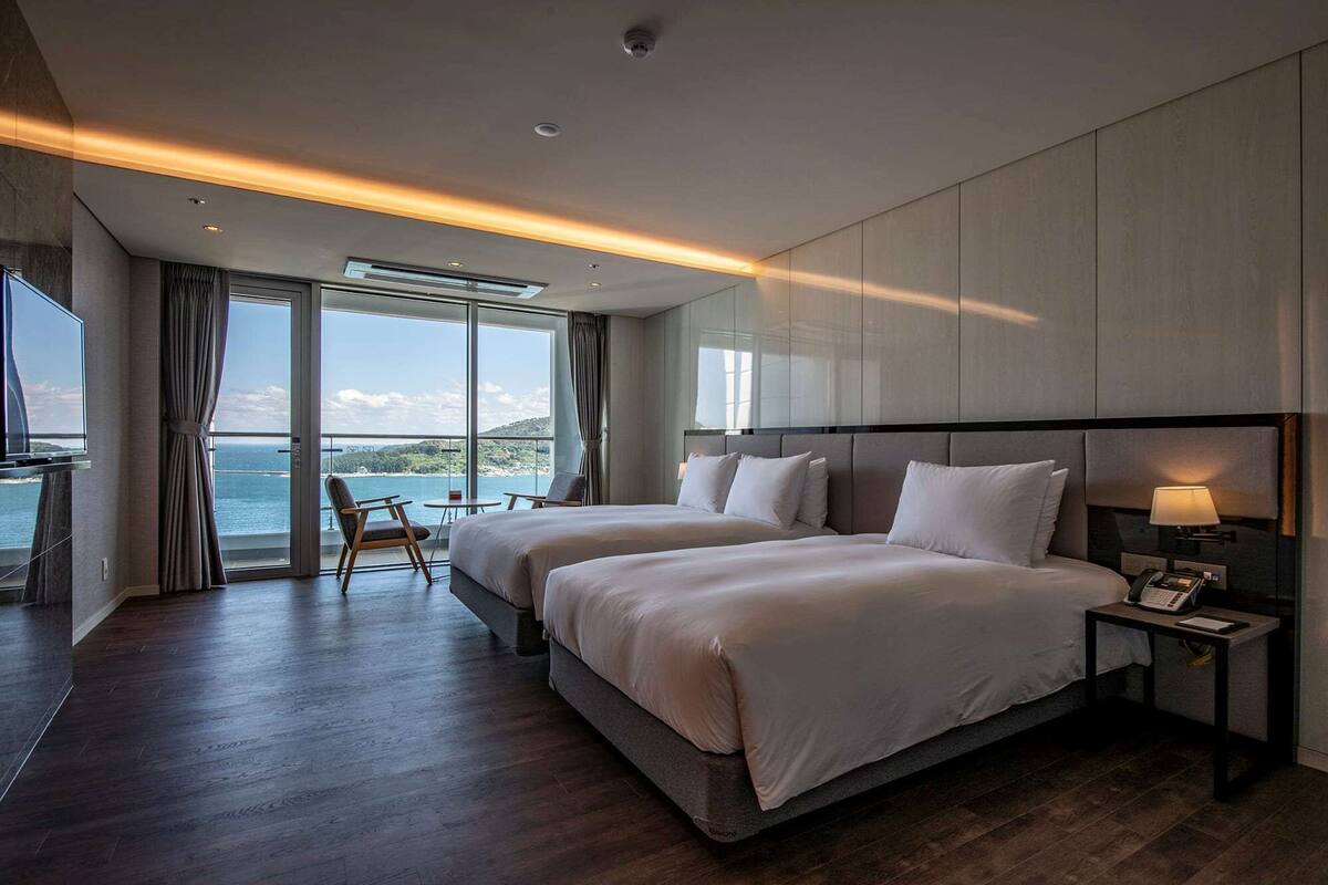Premium bedding, blackout curtains, free WiFi, bed sheets