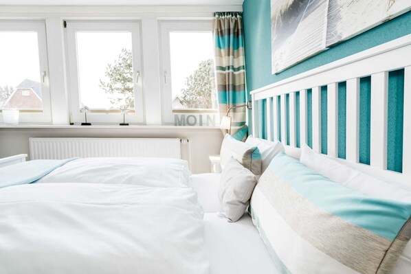 2 Schlafzimmer, Reisekinderbett, WLAN, Bettwäsche