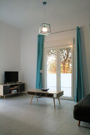 Apartment | Living area | Flat-screen TV - Orama II (Chania)