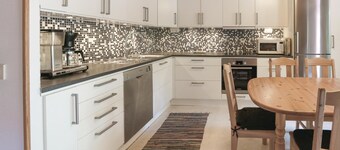 Awesome home in Nybrostrand with WiFi
