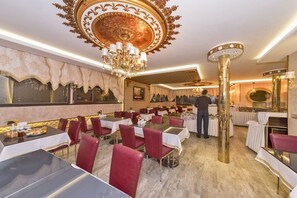 LED TV - Version Hotel (Istanbul)