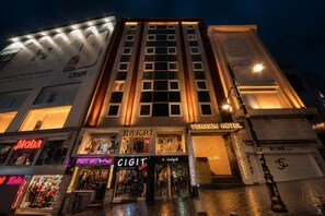 Front of property - Version Hotel (Istanbul)