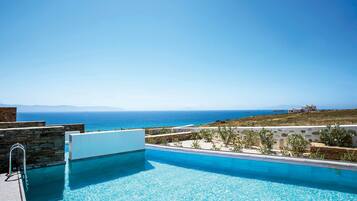 Honeymoon Suite, Private Pool, Sea View with Jacuzzi | Strand-/Meerblick