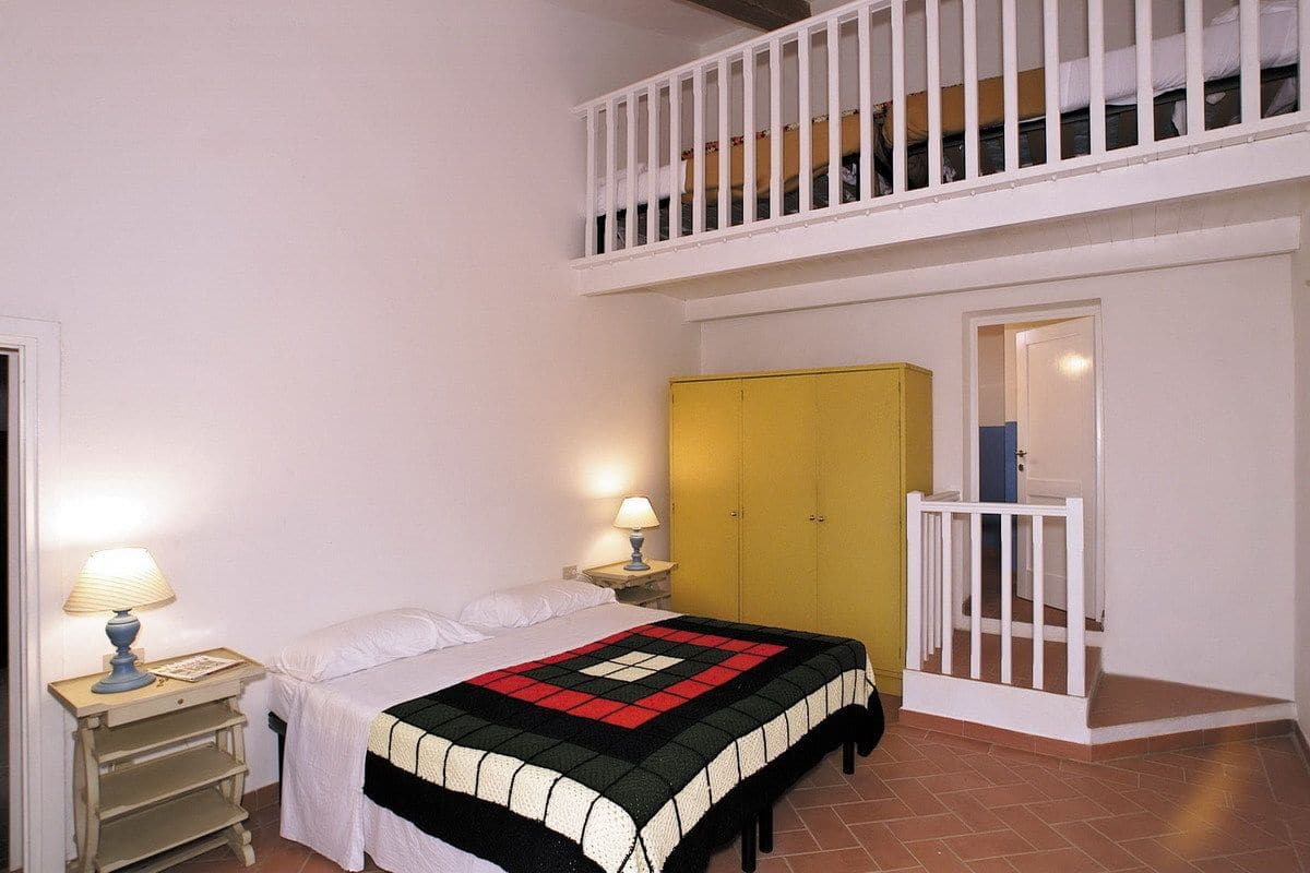 Duplex | Individually decorated, individually furnished, free WiFi, bed sheets