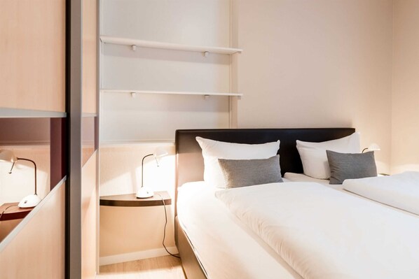 2 Schlafzimmer, Reisekinderbett, WLAN, Bettwäsche