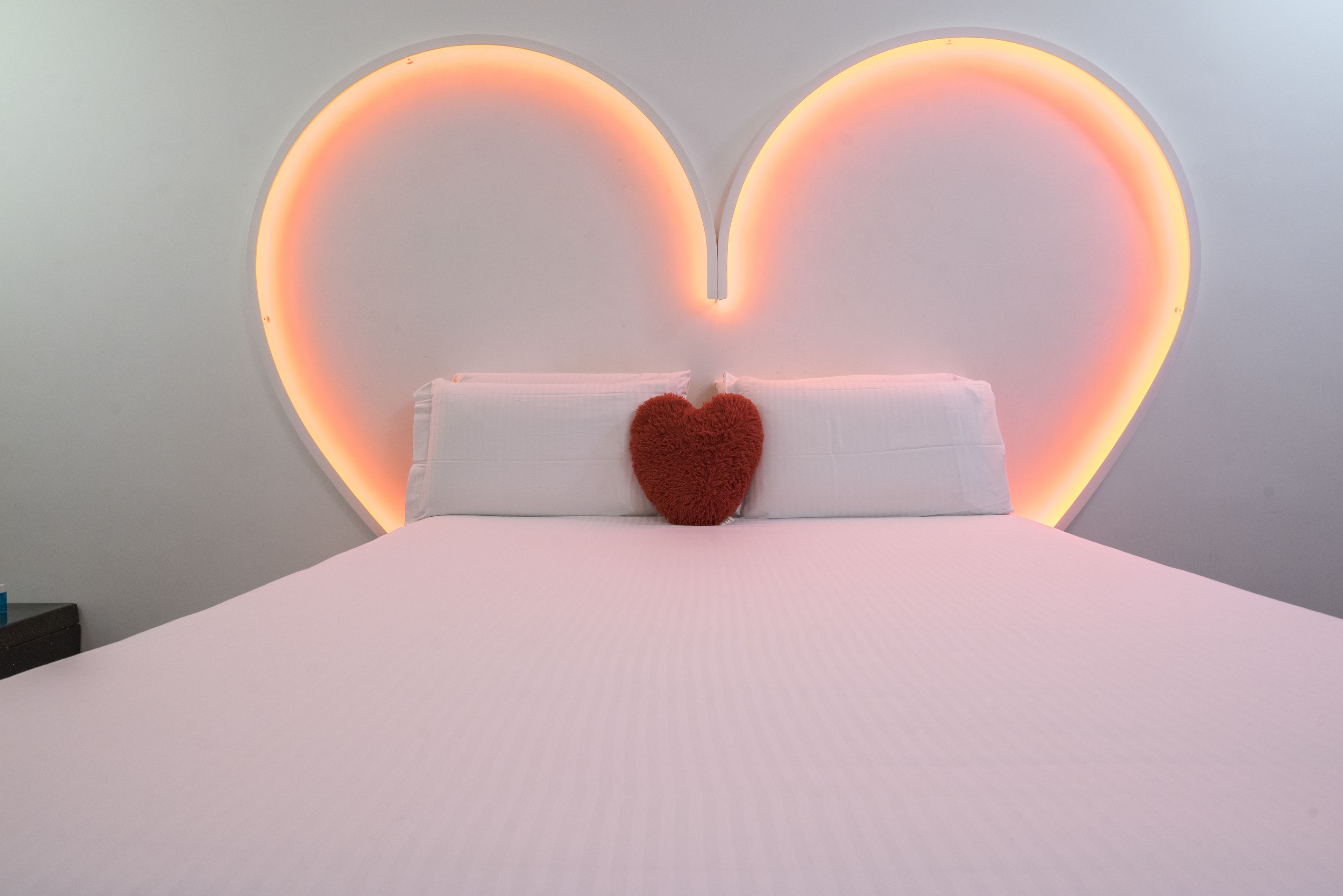 Photo - Magenta Pantheon Navona