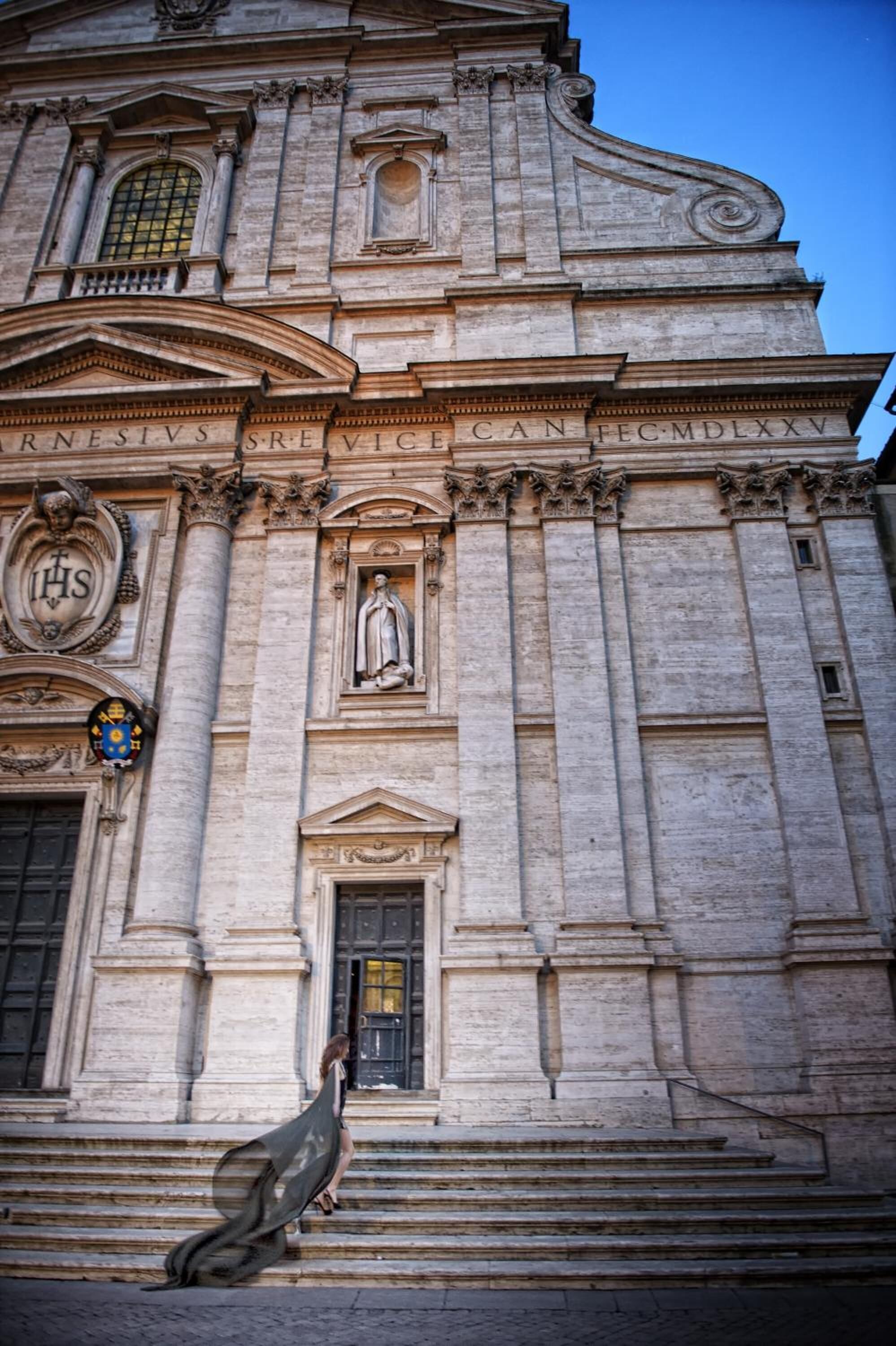 Photo - Magenta Pantheon Navona