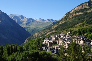 Unclassified image, 3 of 60, button - Apartamentos SNÖ Edelweiss (Benasque)