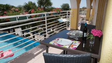 Apartment, 1 Bedroom (2 Adults) | Balcony