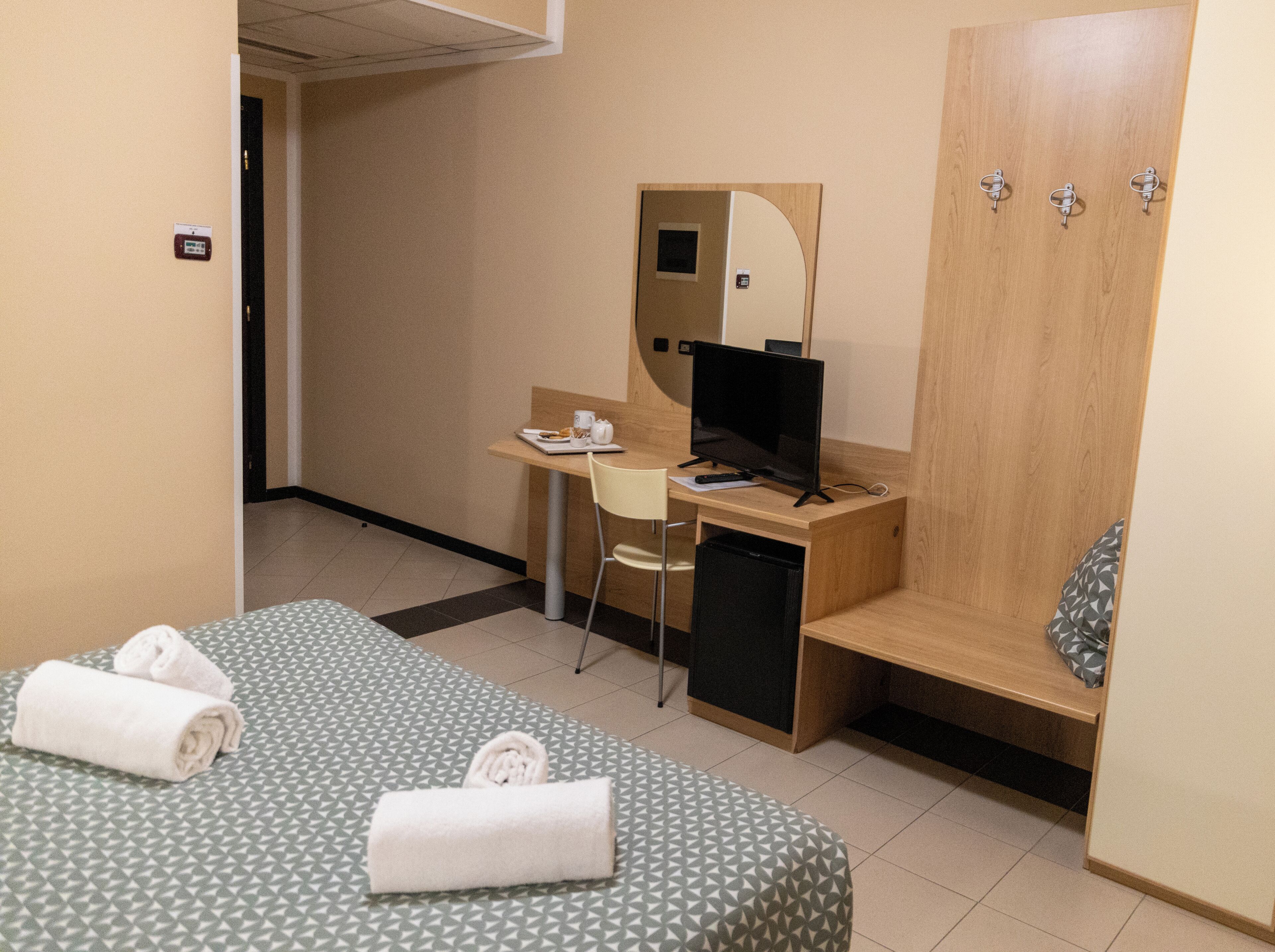 double room | minibar, desk, soundproofing, free wifi