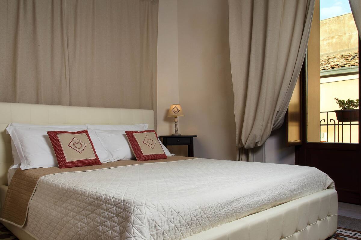 Chambre Double Standard | Bureau, chambres insonorisées, Wi-Fi gratuit, draps fournis