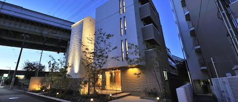 Front of property – evening/night