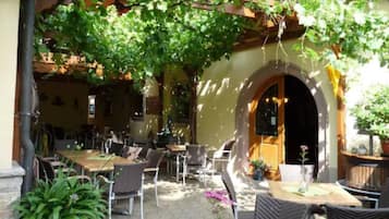 Frühstück, Mittagessen, Abendessen, deutsche Küche
