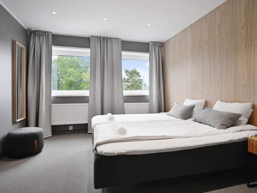 Standard Twin Room, 2 Single Beds, Shared Bathroom | Blackout curtains, soundproofing, free WiFi, bed sheets