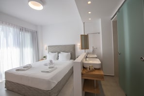 Classic Double Room, Sea View