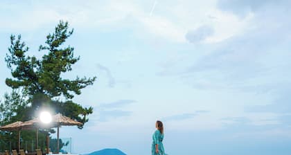 Natura Luxury Boutique Hotel Skopelos