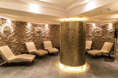亞洛瓦米拉特精品 Spa 飯店